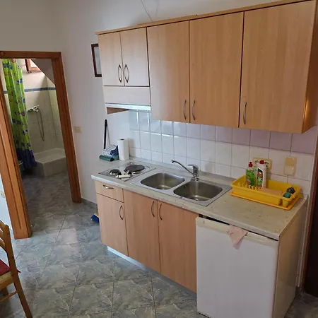 Apartment Tina