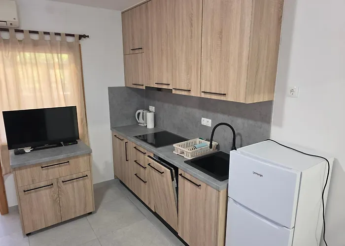 Apartman Tina Vir